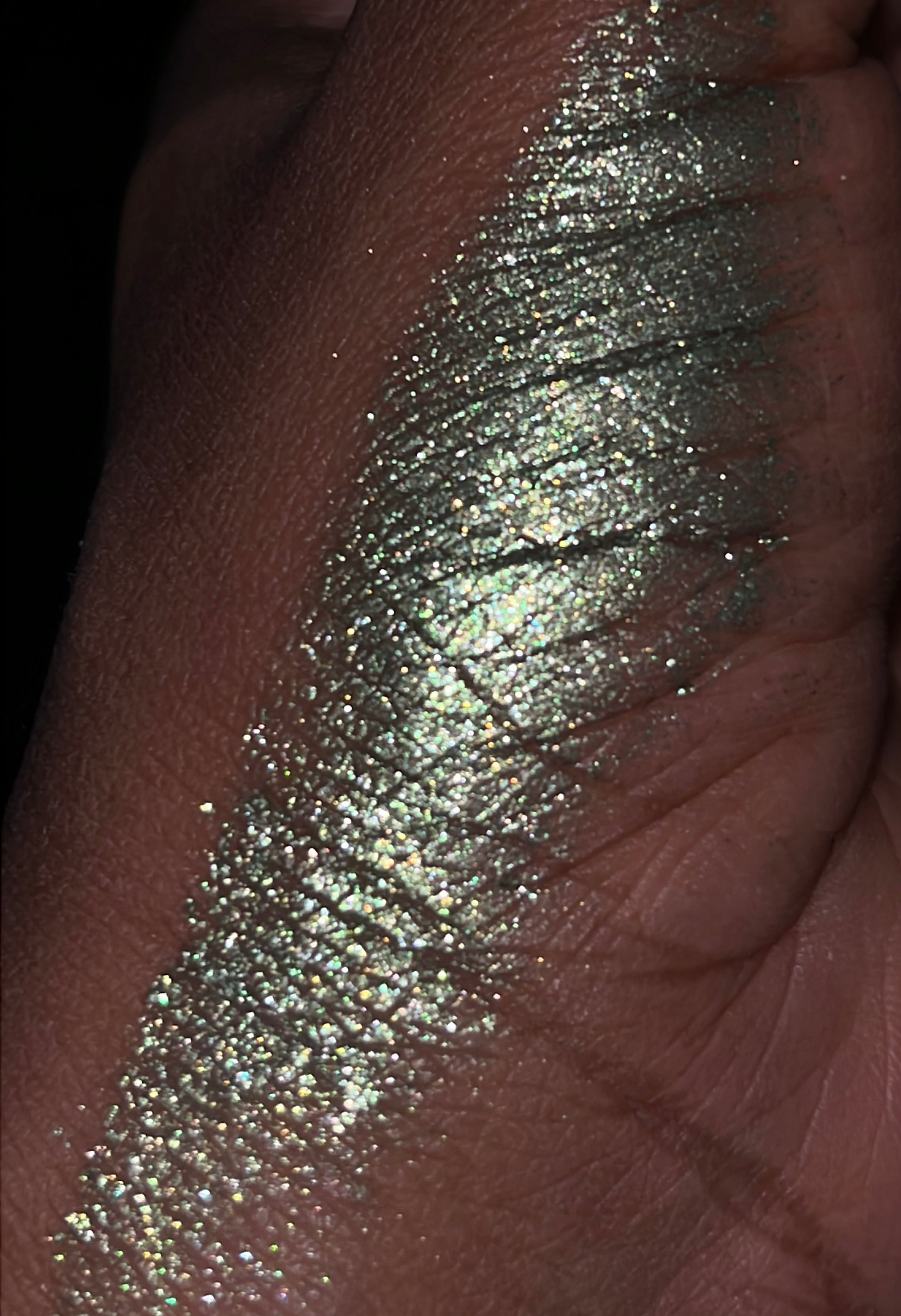 Green Goddess Metallic Eyeshadow