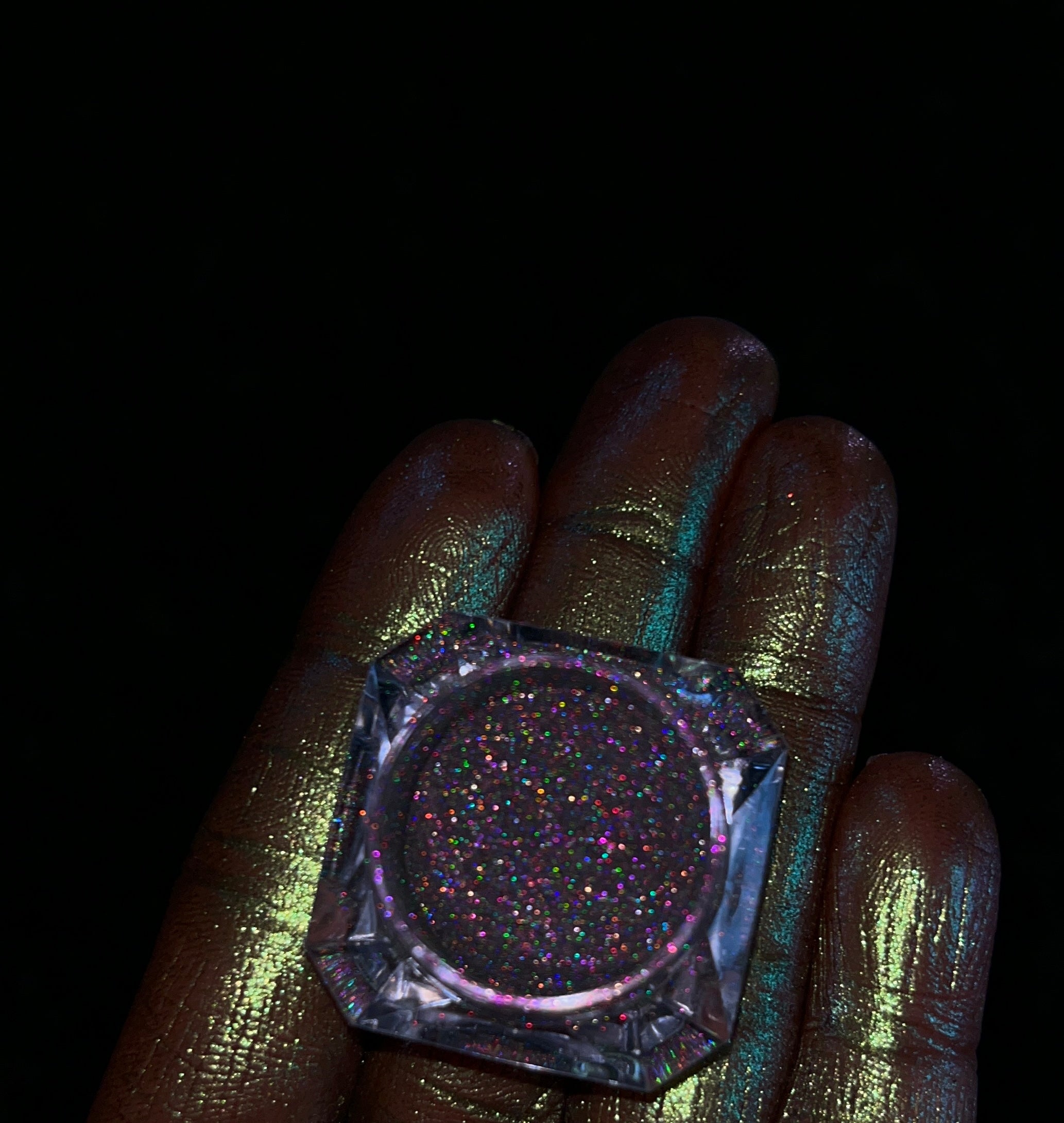 Multi-Chrome Pigment