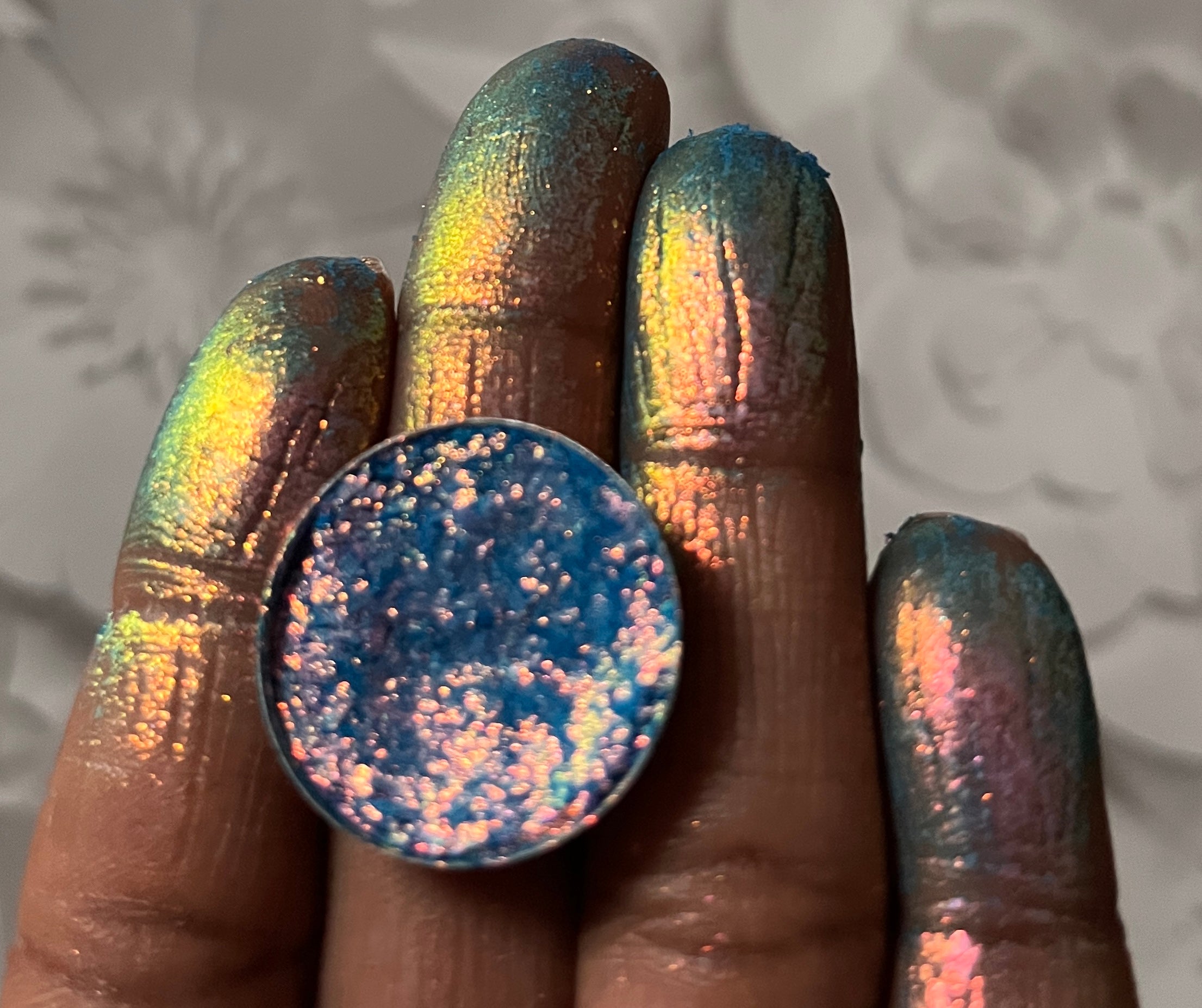 Single Multichrome Eyeshadow, 26mm Pam