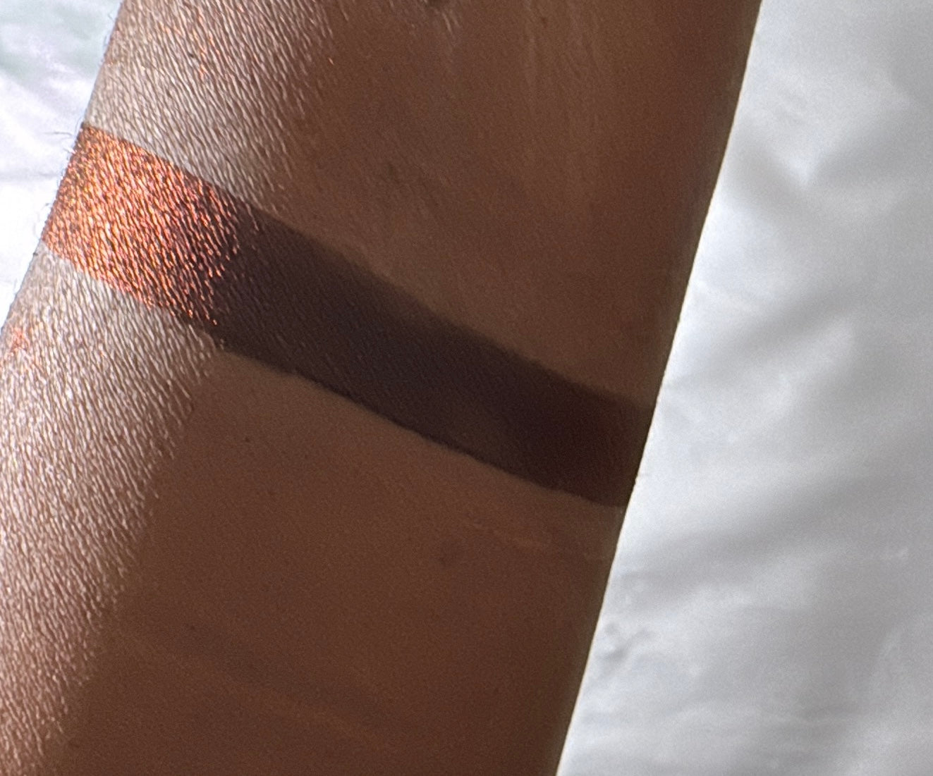 Scarlet Veil Single Multichrome Eyeshadow