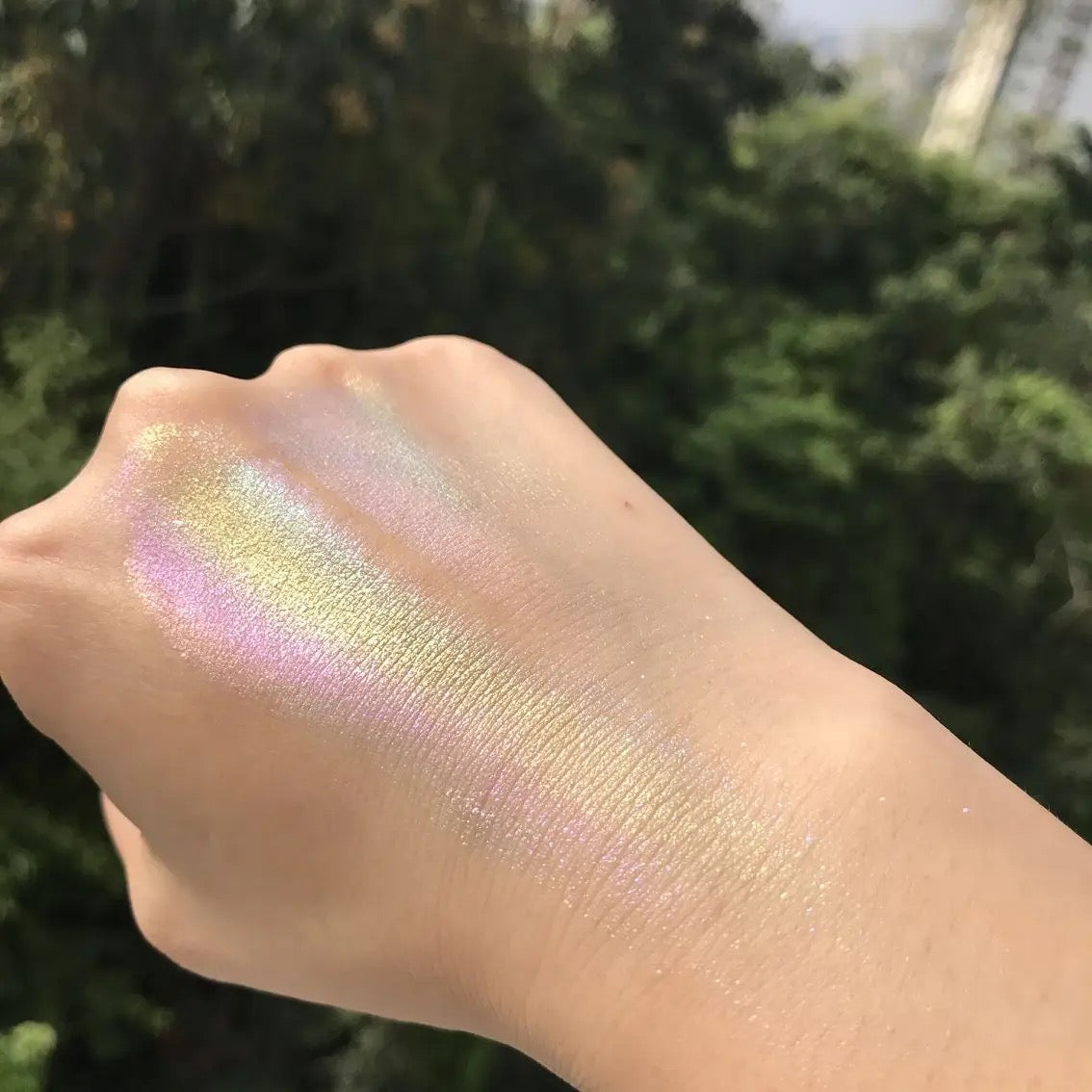 Rainbow Multichrome Highlighter