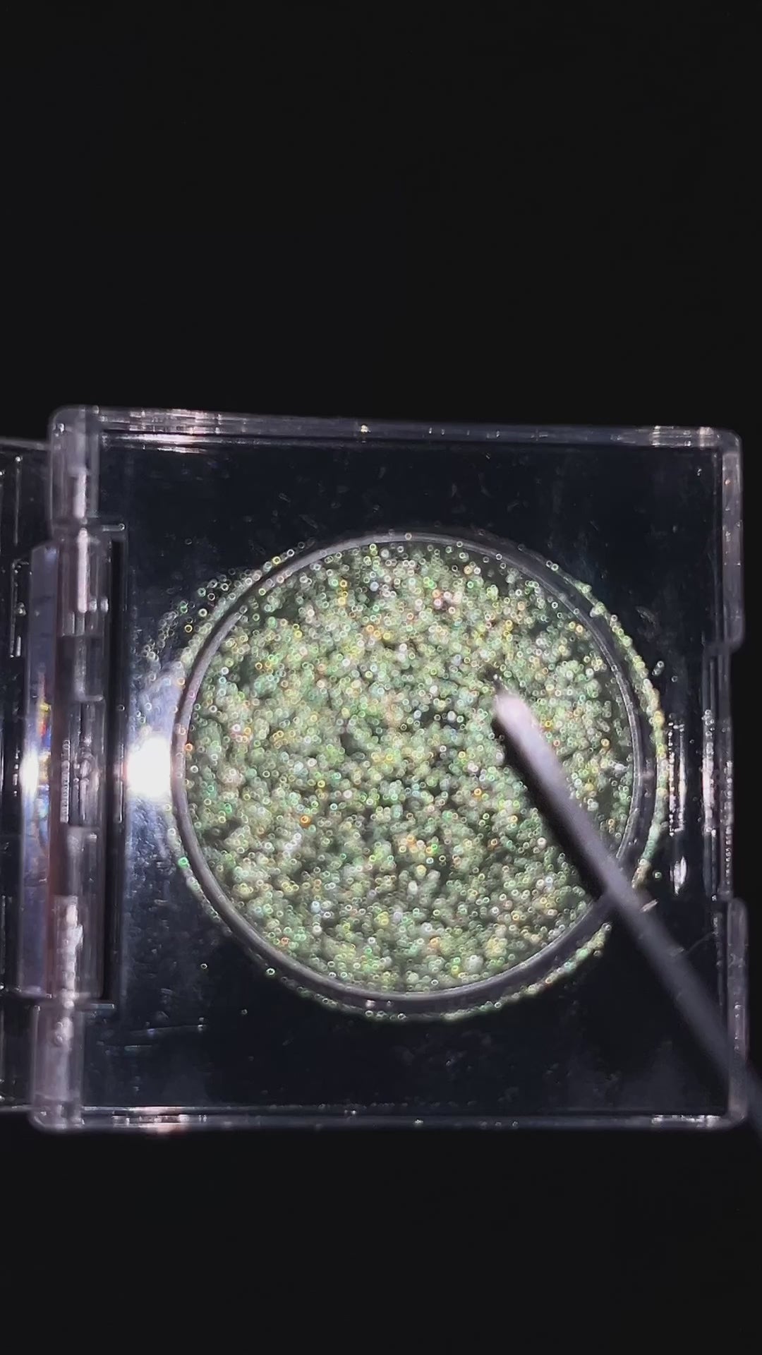 Green Goddess Metallic Eyeshadow